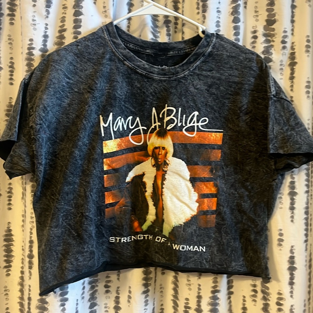XL cropped Mary J Blige t-shirt, grey